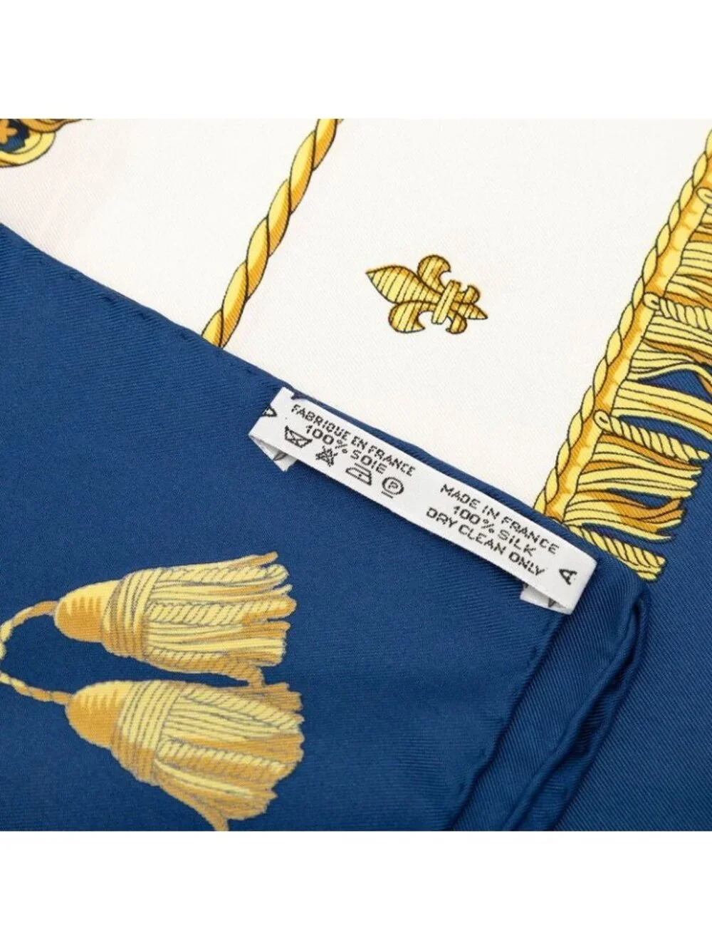 ★SOLD★ Hermes Carre 90 Vue du Carrosse Galere Reale Scarf Multicolor - Picture 8 of 8